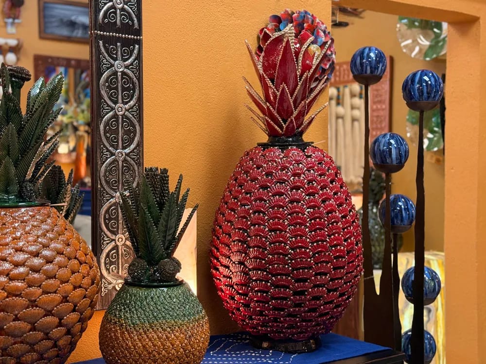 Award Winning Clay Piña from Michoacan in Bright Red