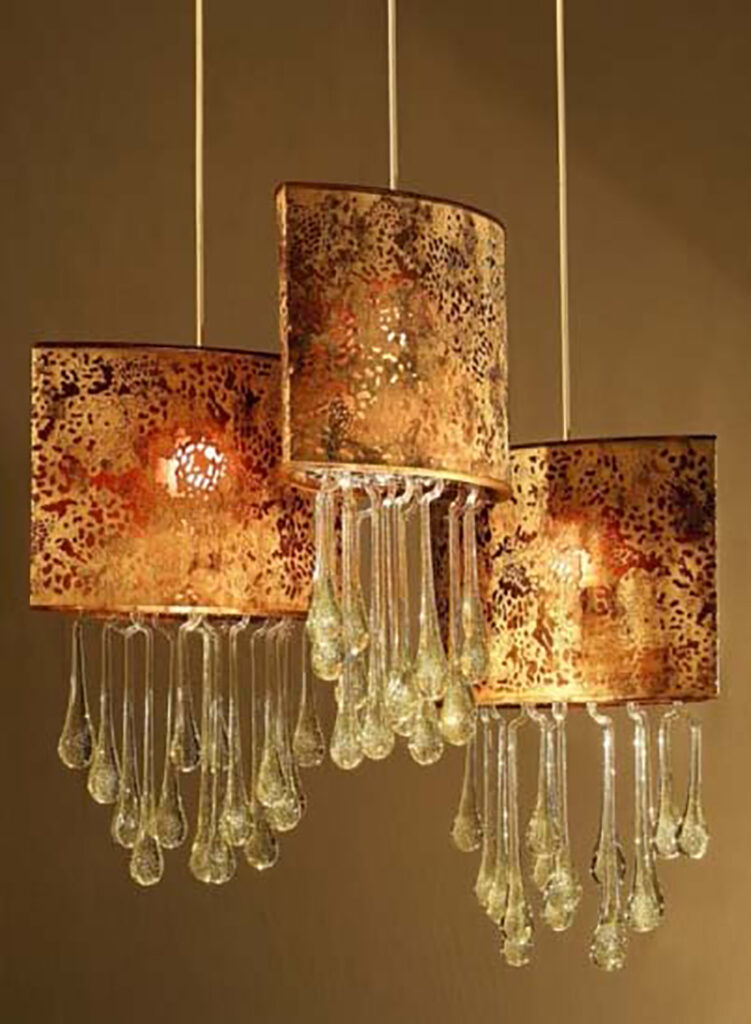 Carlos de Anda Candil Artan Carlos de Anda chandelier with glass droplets, sold at furniture store in Cabo San Lucas, Mexico