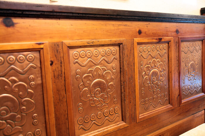 Detalle Cabecera Cobre Rosa Copper details on bed frame